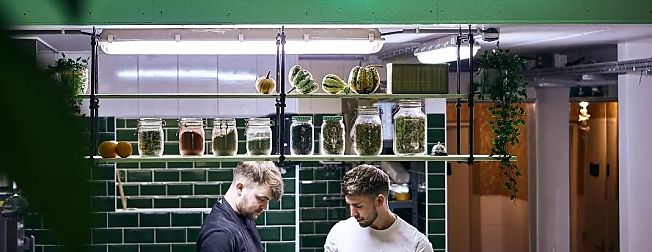Dag van de Ondernemer: college van B&amp;W gaat langs bedrijven // Schouw op bedrijventerrein Ulgersmaborg 