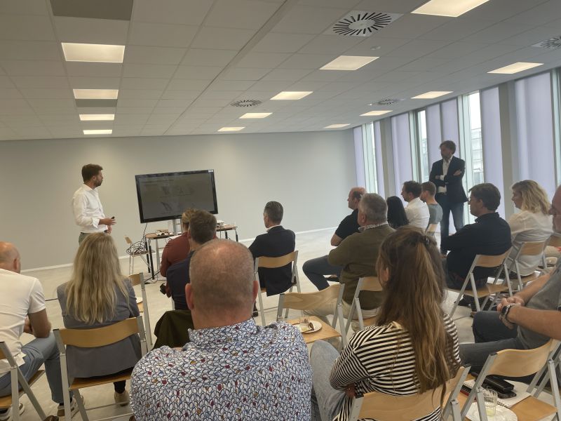 Ondernemers Zernike Campus bijgepraat over Studentenhuisvesting en lange termijn Gebiedsontwikkeling